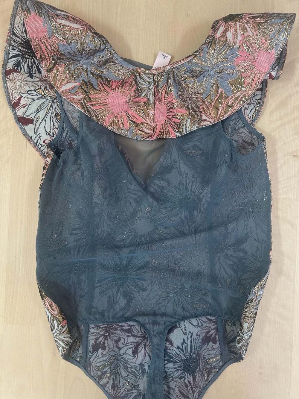 Victoria's Secret Dream Angels Shine Brocade Ruffle Bodysuit - Picture 4 of 7